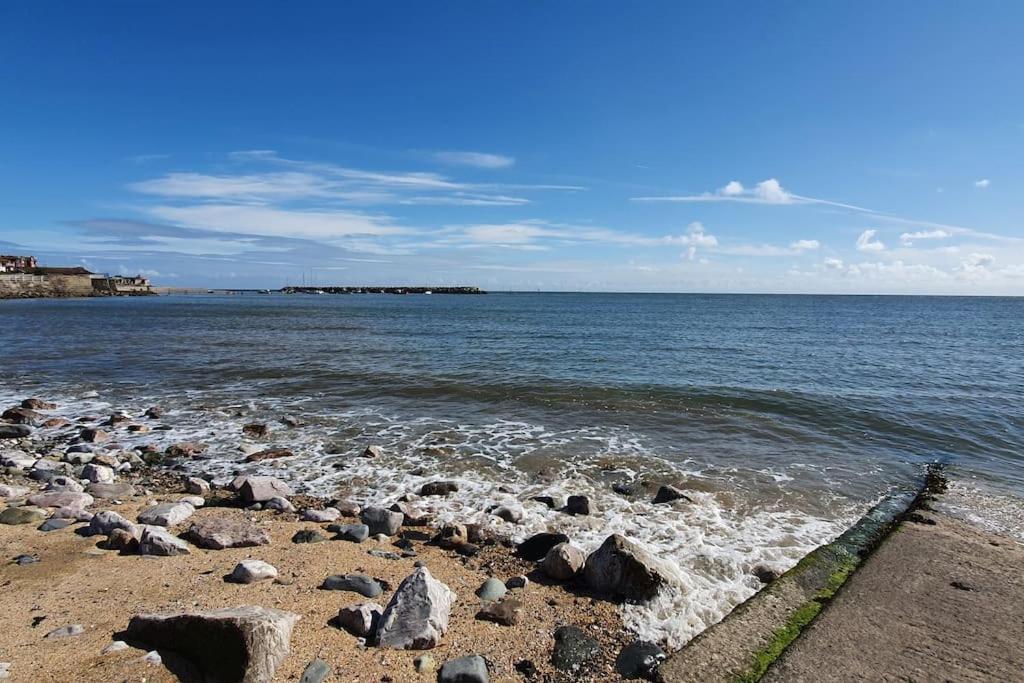 Welcome To The Beach House! Rhôs-on-Sea Exterior foto